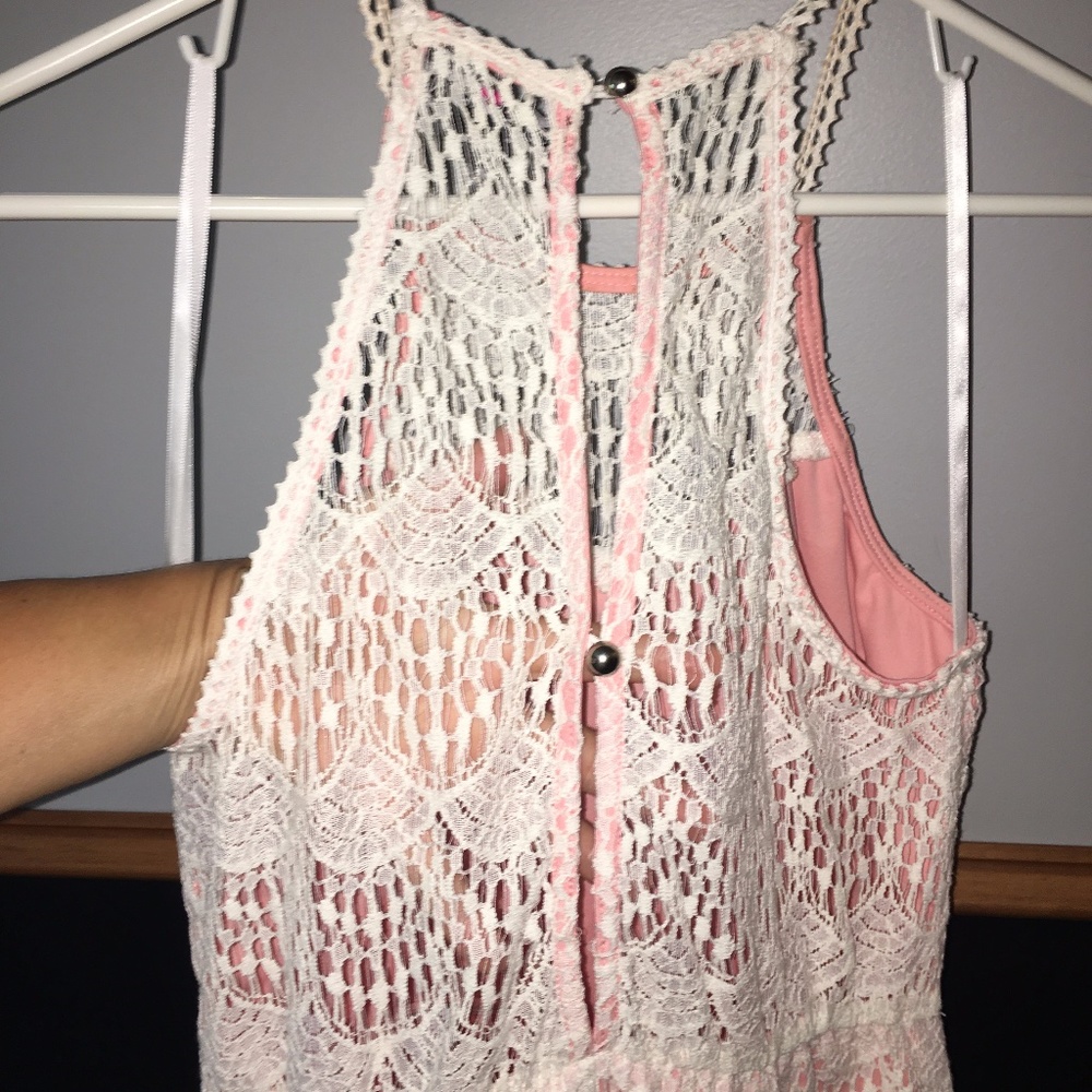 Cream/Coral lace dress - Picture 4 of 4